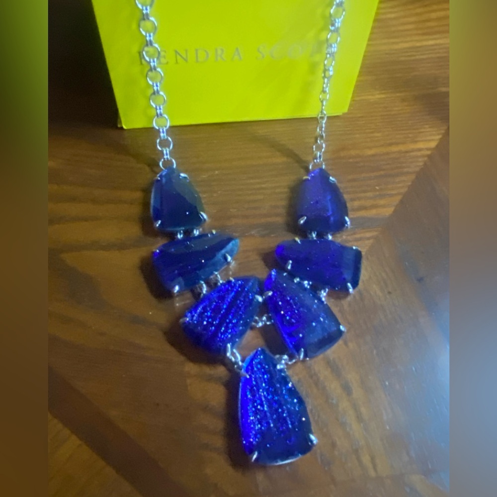 🤩KENDRA SCOTT🤩Harlie Statement Necklace - Blue Stone - NWT